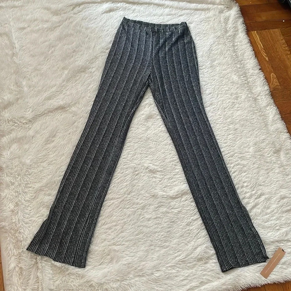 Reformation Largo side slit high Rise metallic pants in gray and black - Picture 3 of 12